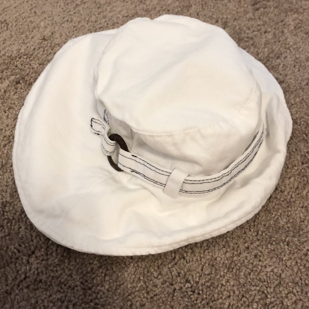 Hat - Picture 7 of 7